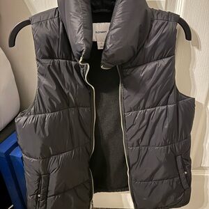 Old Navy Charcoal Quilted Vest